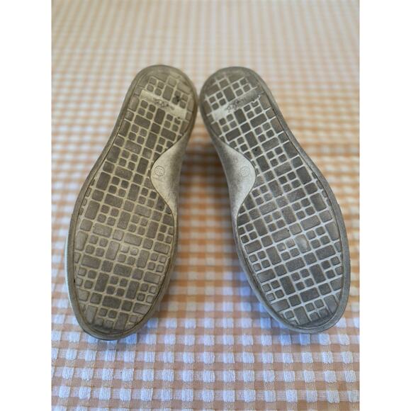 Bos. & Co. Women's Mona Slip-On Shoe SIZE 7.5 - Picture 9 of 9